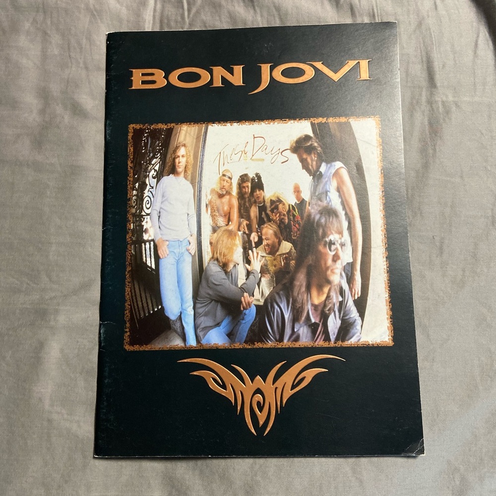 Bon Jovi Keep These Days Tour Program